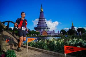 BIB: 5421
                            <button type="button" onclick="openModal(19235330)" class="btn btn-primary btn-sm float-right btn-popup" data-toggle="modal" data-target=".modal-high-quality">
                        <i class="fas fa-shopping-cart"></i> Add to Cart
                    </button>
                                            <button type="button" onclick="isThisMe(19235330, true)" class="btn btn-success btn-sm float-right btn-popup btn-isme hidden" data-toggle="tooltip" data-placement="bottom" title="นี่คือรูปของคุณใช่ไหม คลิกที่นี่เพื่อเอาเข้าอัลบั้ม">
                        <i class="fas fa-plus"></i> Add to album
                    </button>
                    <button type="button" onclick="isThisMe(19235330, false)" class="btn btn-warning btn-sm float-right btn-popup btn-isnotme hidden">
                        <i class="fas fa-ban"></i> Remove from album
                    </button>